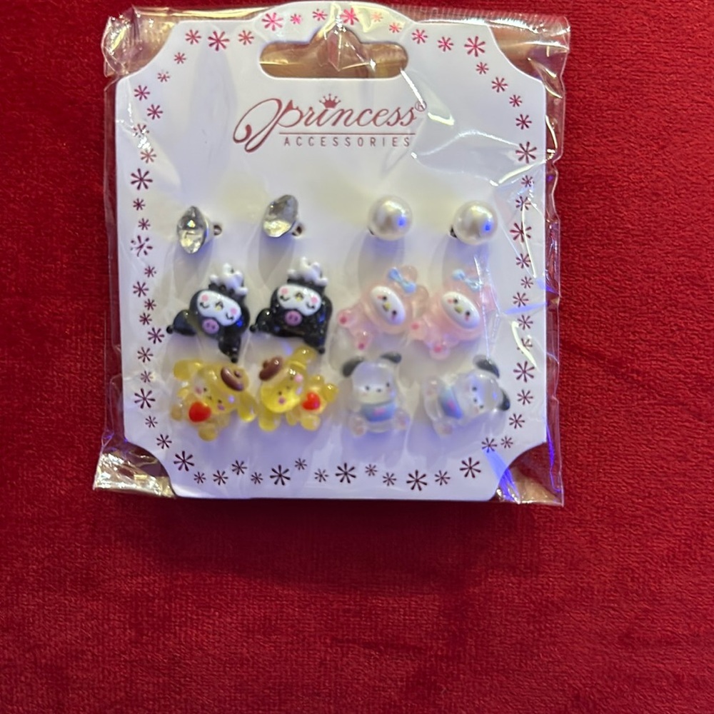 Sanrioed Kuromi Studs Earrings‎ Set
